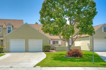 4545 Essex Court, Carlsbad, CA 92010 - Photo 2
