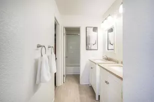4545 Essex Ct, Carlsbad, CA 92010 - Photo 30