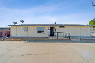 27250 Murrieta Road, Menifee, CA 92586 - Photo 18