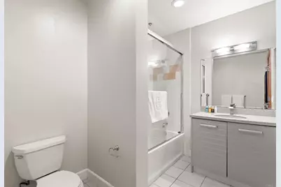 550 Seagaze Drive #12, Oceanside, CA 92054 - Photo 20