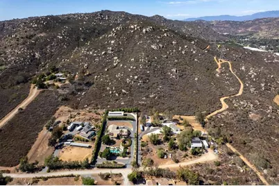 10390 Tapas Place, Escondido, CA 92026 - Photo 4