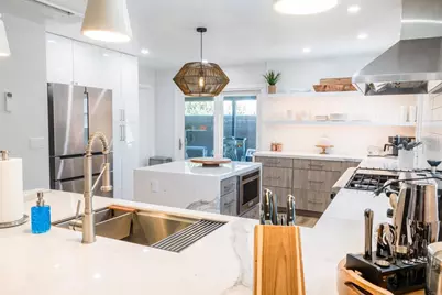 3761 Oleander Dr, San Diego, CA 92106 - Photo 18
