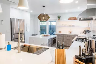 3761 Oleander Dr, San Diego, CA 92106 - Photo 18