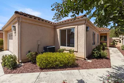 2229 Hilton Head Glen, Escondido, CA 92026 - Photo 2