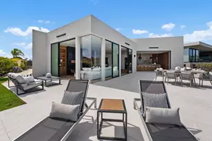 5875 La Jolla Mesa Dr, La Jolla, CA 92037 - Photo 12