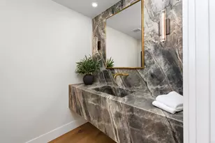 5875 La Jolla Mesa Dr, La Jolla, CA 92037 - Photo 14