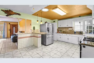 852 Gamble Street, Escondido, CA 92026 - Photo 8