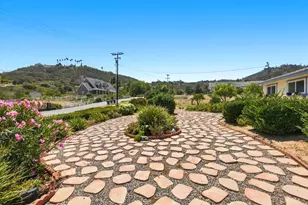 860 La Moree Rd, San Marcos, CA 92078 - Photo 4
