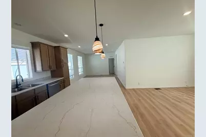 1750 W Citracado Pkw #20, Escondido, CA 92029 - Photo 2