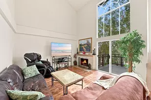 2052 Avenue of the Trees, Carlsbad, CA 92008 - Photo 6