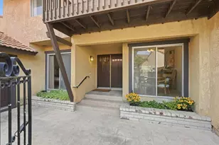 2052 Avenue of the Trees, Carlsbad, CA 92008 - Photo 4
