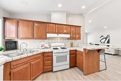 2010 W San Marcos Boulevard #27, San Marcos, CA 92078 - Photo 16