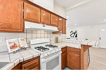 2010 W San Marcos Boulevard #27, San Marcos, CA 92078 - Photo 18