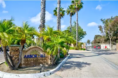 432 Edgehill Ln #32, Oceanside, CA 92054 - Photo 1