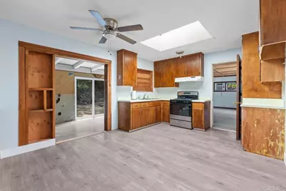 2128 Bautista Ave, Vista, CA 92084 - Photo 14