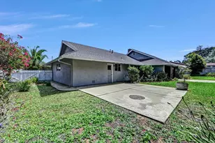 3495 Ridgecrest Dr, Carlsbad, CA 92008 - Photo 32