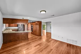 3495 Ridgecrest Dr, Carlsbad, CA 92008 - Photo 14