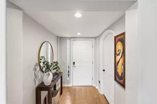 301 W G St, San Diego, CA 92101 - Photo 4