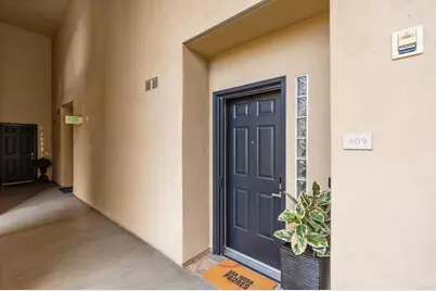 301 W G Street #409, San Diego, CA 92101 - Photo 2