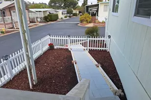 1120 E Mission Rd, Fallbrook, CA 92028 - Photo 22