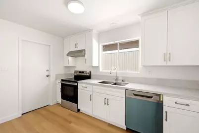 7205 Ballinger Avenue, San Diego, CA 92119 - Photo 18