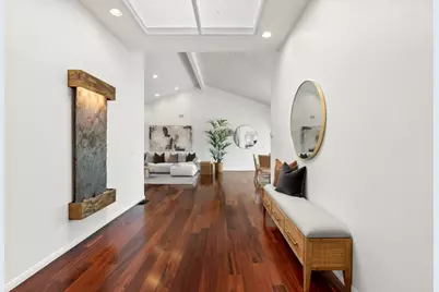 541 S Granados Avenue, Solana Beach, CA 92075 - Photo 14