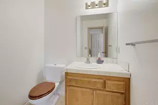 1193 Phillips St, Vista, CA 92083 - Photo 14