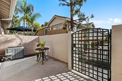 4121 Via Candidiz #42, San Diego, CA 92130 - Photo 24