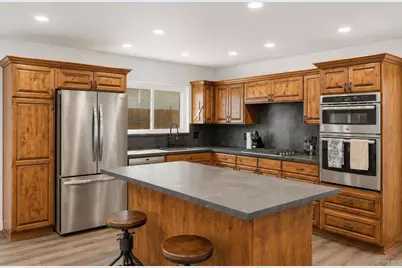 1682 E Washington Avenue, Escondido, CA 92027 - Photo 2