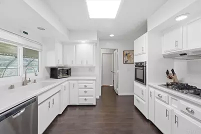 276 N El Camino Real #220, Oceanside, CA 92058 - Photo 6