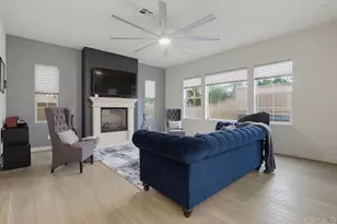 1089 Primrose Ln, Encinitas, CA 92024 - Photo 4