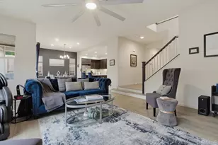 1089 Primrose Ln, Encinitas, CA 92024 - Photo 6