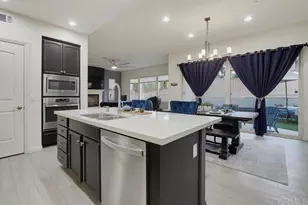 1089 Primrose Ln, Encinitas, CA 92024 - Photo 12