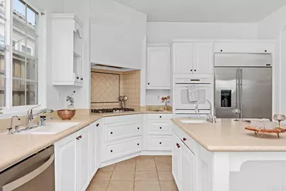 4318 Philbrook Sq, San Diego, CA 92130 - Photo 18