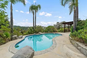 2718 Via Del Robles, Fallbrook, CA 92028 - Photo 36