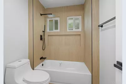 2718 Via Del Robles, Fallbrook, CA 92028 - Photo 22