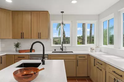 2718 Via Del Robles, Fallbrook, CA 92028 - Photo 14