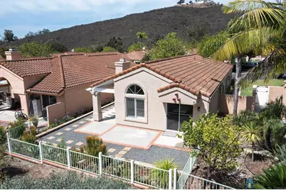 2238 Hilton Head, Escondido, CA 92026 - Photo 2