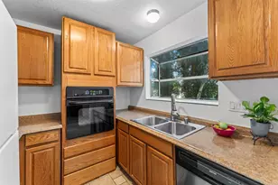 390 E Madison Ave, El Cajon, CA 92020 - Photo 6