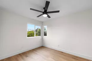 7902 Tinaja Ln, San Diego, CA 92139 - Photo 28