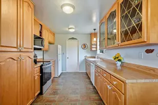 4918 Loma Laguna Dr, Carlsbad, CA 92008 - Photo 26