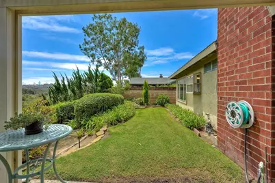 4918 Loma Laguna Drive, Carlsbad, CA 92008 - Photo 44