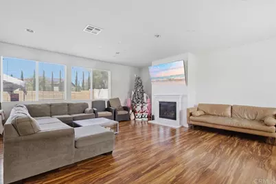 35125 Waimea Way, Winchester, CA 92596 - Photo 6