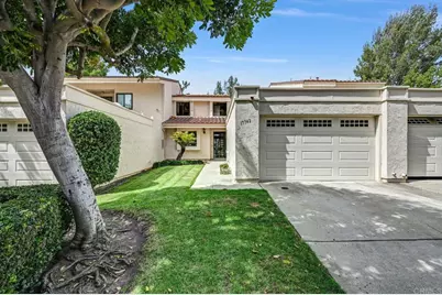 17742 Villamoura Drive, Poway, CA 92064 - Photo 2