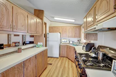 81 Seagull Lane, Oceanside, CA 92057 - Photo 6