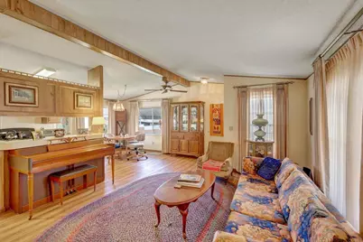 81 Seagull Lane, Oceanside, CA 92057 - Photo 10