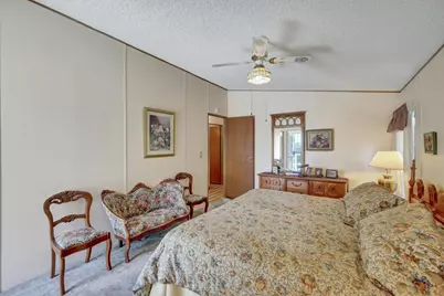 81 Seagull Lane, Oceanside, CA 92057 - Photo 16