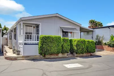 81 Seagull Lane, Oceanside, CA 92057 - Photo 2