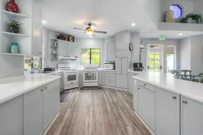 2010 W San Marcos Blvd #18, San Marcos, CA 92078 - Photo 12