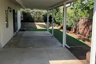 1866 Fairway Park Circle, Escondido, CA 92026 - Photo 4